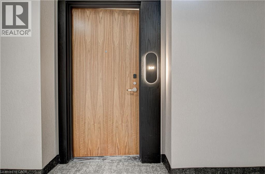 25 WELLINGTON Street A S UnitNo. 209, Kitchener