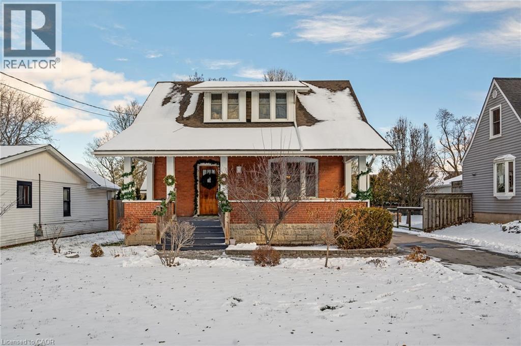 16 ONEIDA Street, Hagersville