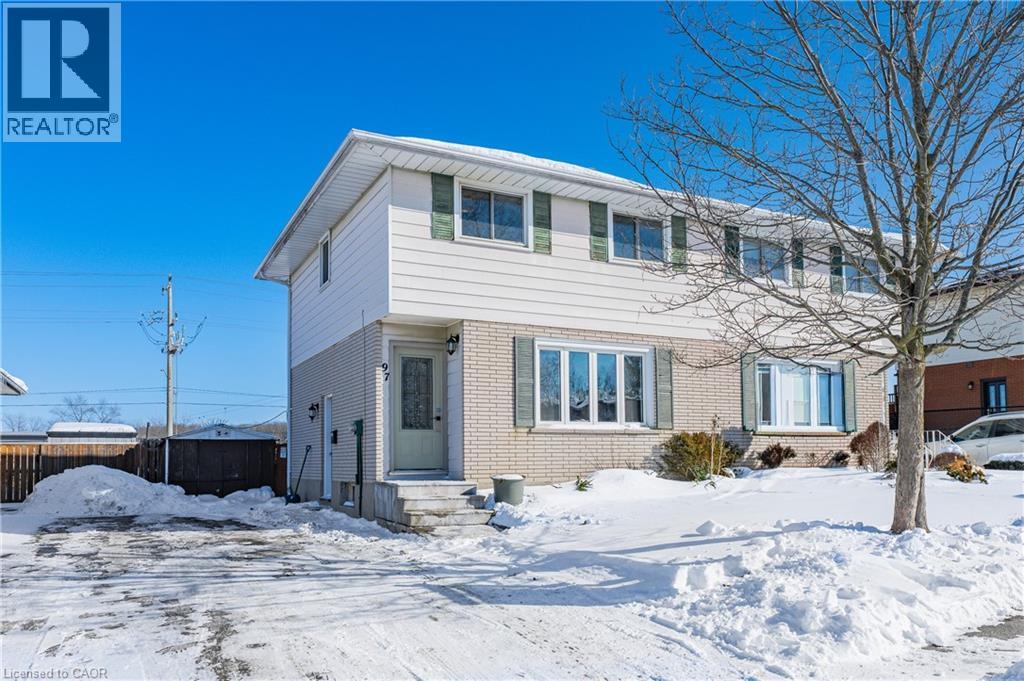 97 MOFFAT Drive, Cambridge