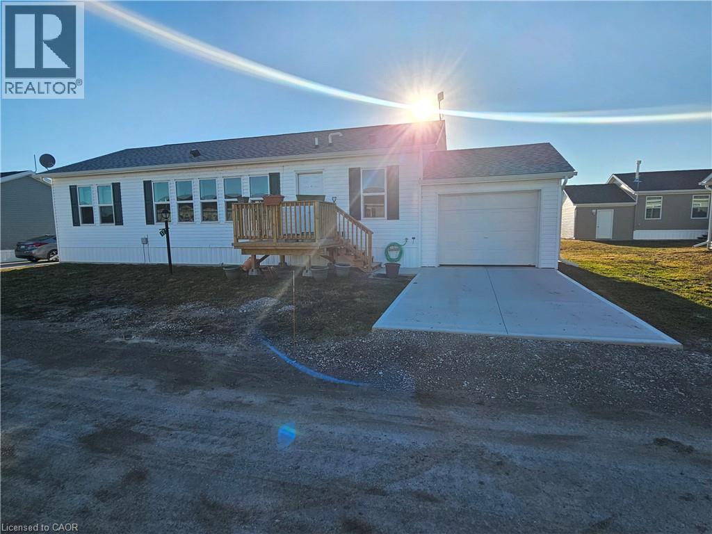 17 BENT WILLOW Court, Haldimand