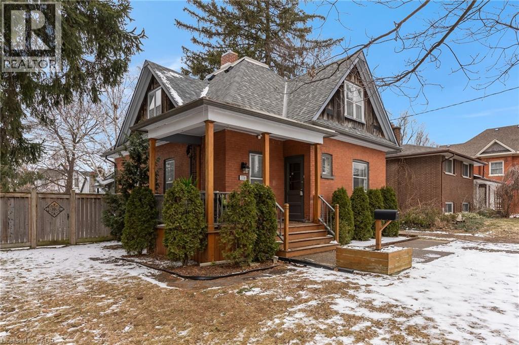 338 LAUREL Street, Cambridge