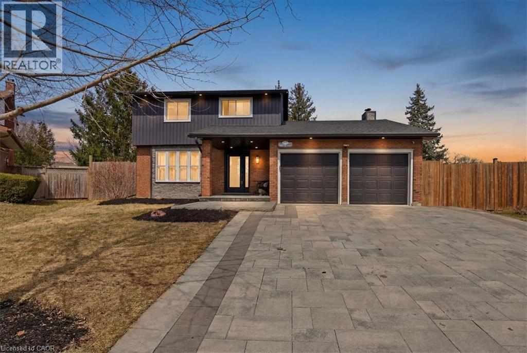 112 WHITE OAK Place, Waterloo