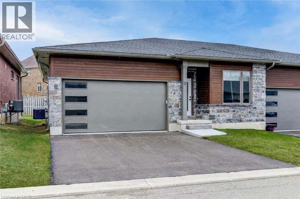 269 PITTOCK PARK Road UnitNo. 17, Woodstock