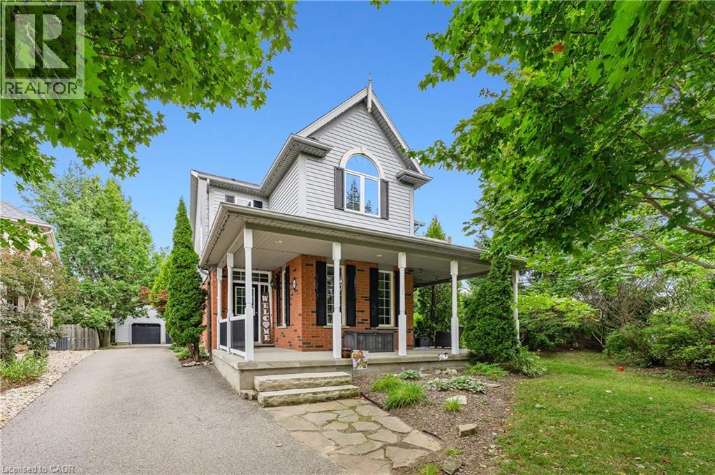 608 BLUENOSE Court, Waterloo