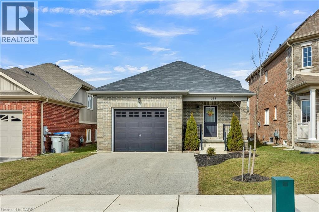 335 KROTZ Street W, Listowel