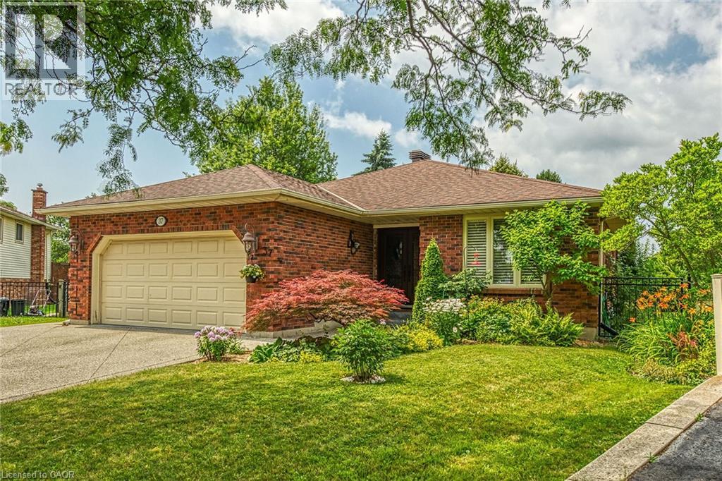 37 WOODFIELD Avenue, Townsend