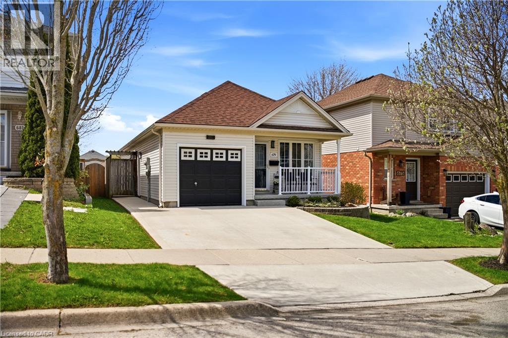 679 ZERMATT Drive, Waterloo
