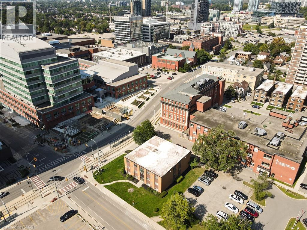 96 DUKE Street W, Kitchener