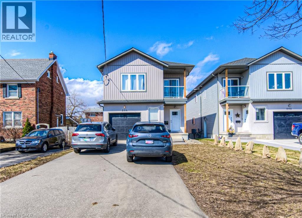 204 FIFTH Avenue, Kitchener