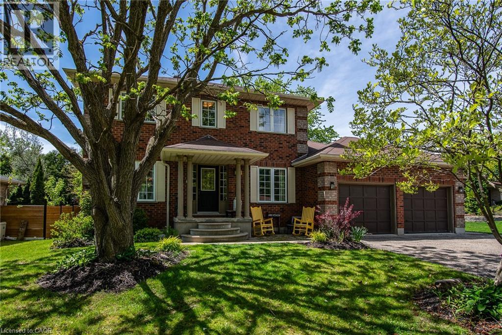 17 VILLAGE Road, Wellesley
