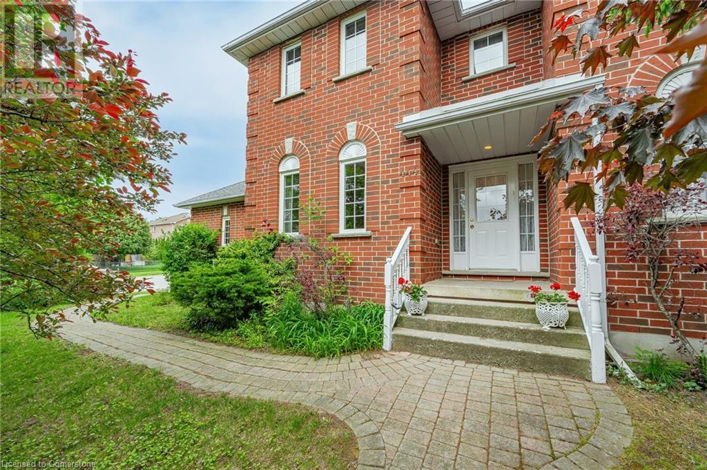 444 BURNETT Avenue, Cambridge