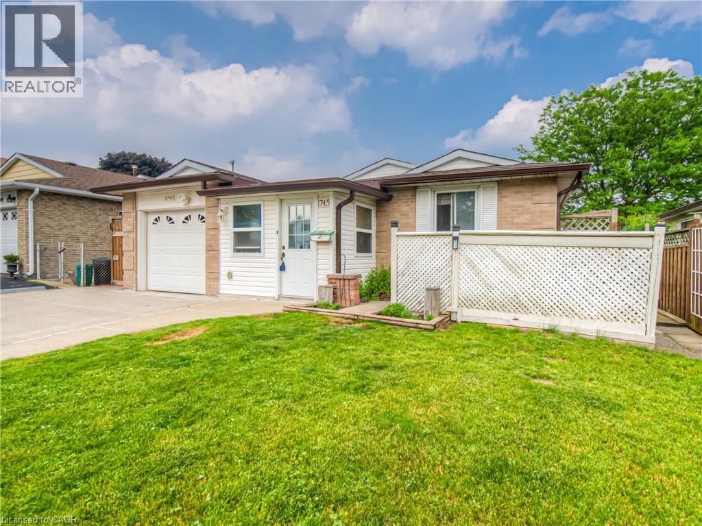 1745 BRIARWOOD Drive, Cambridge