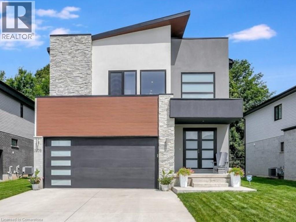 2208 RED THORNE Avenue, London