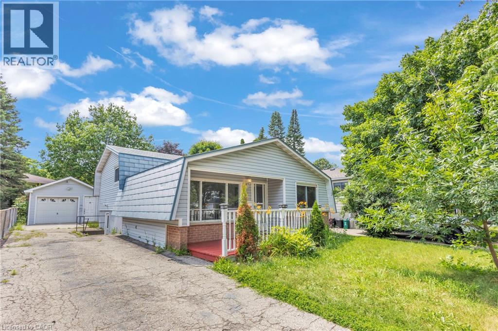 87 CHRISTOPHER Drive, Waterloo