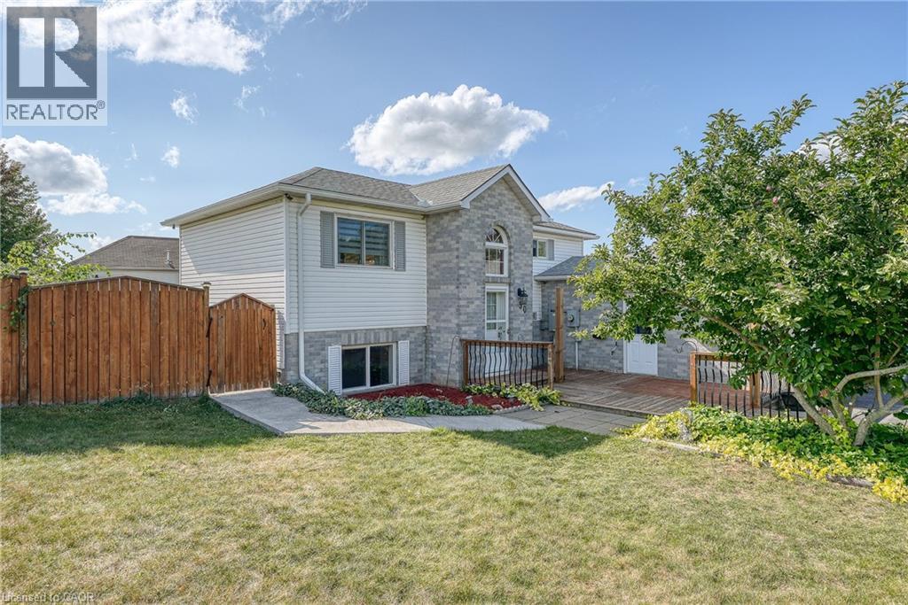 50 PEBBLE BEACH Court, Woodstock