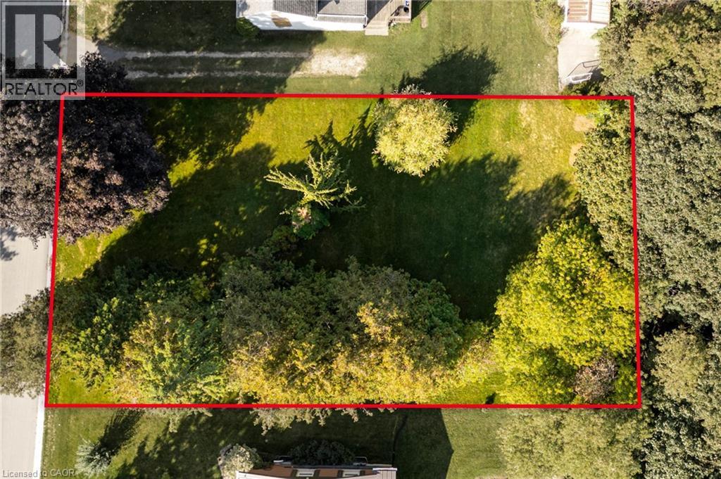 18 HIGH Street, Elmira