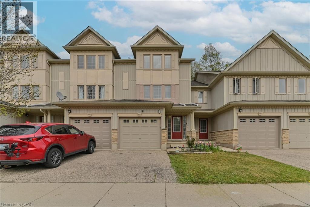 110 ACTIVA Avenue UnitNo. E-31, Kitchener