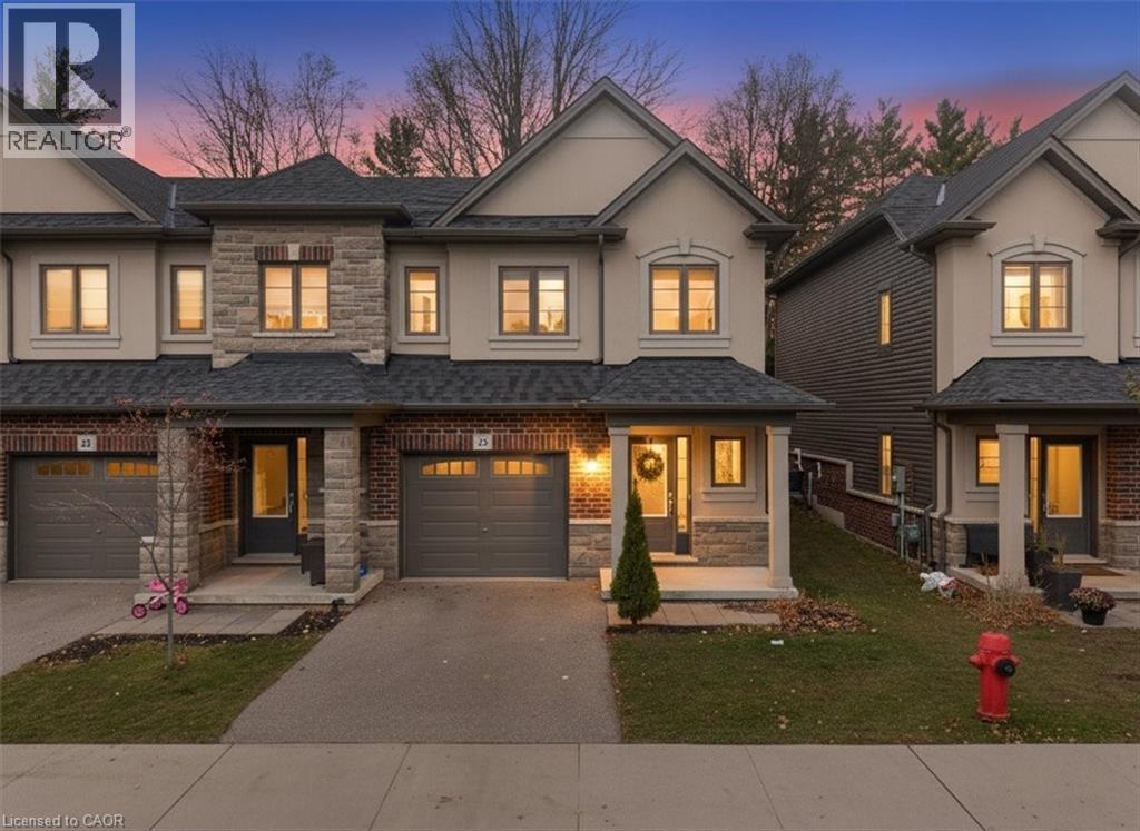 324 EQUESTRIAN Way UnitNo. 28, Cambridge