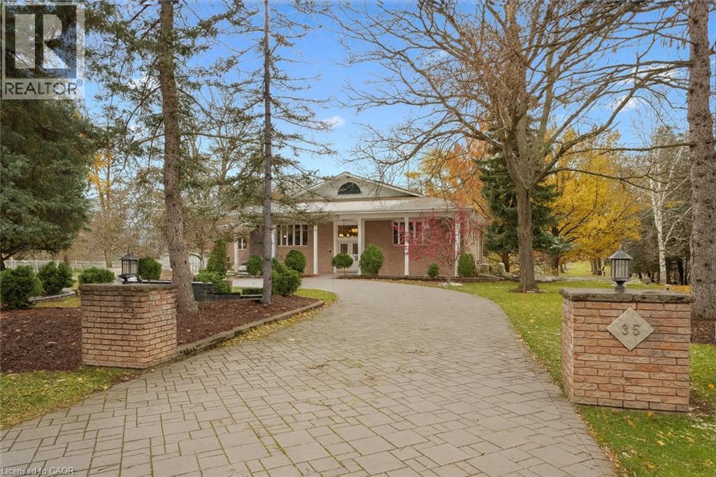 35 CHARING Cross, Waterloo