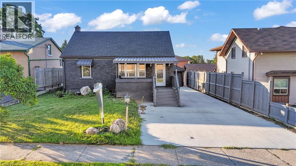 84 AVALON Place, Kitchener