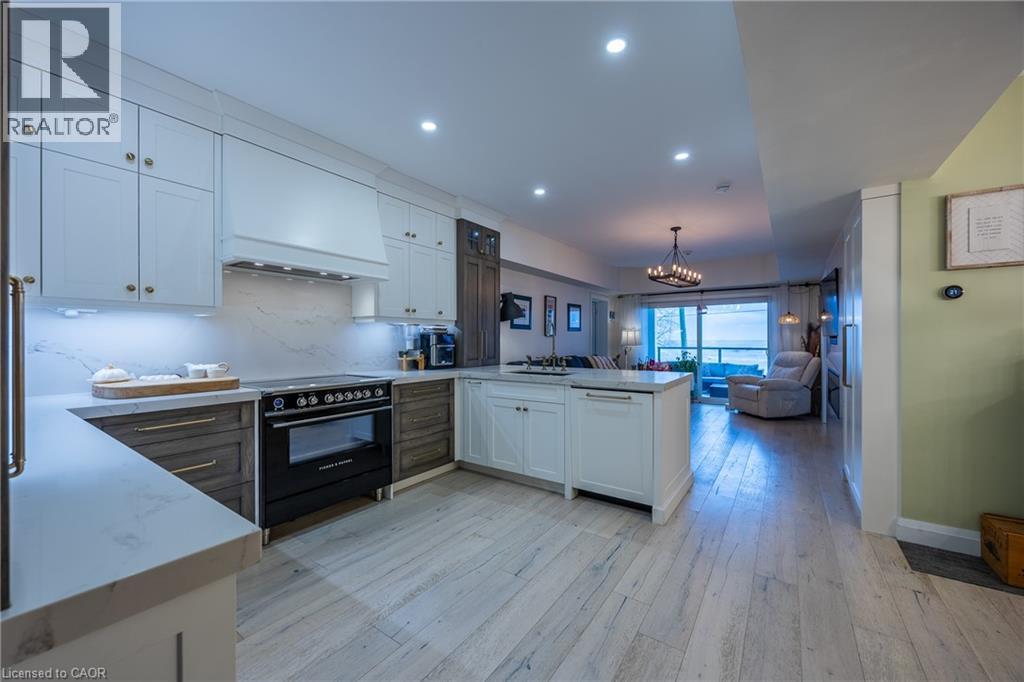 12 ERIE Boulevard UnitNo. 209, Long Point