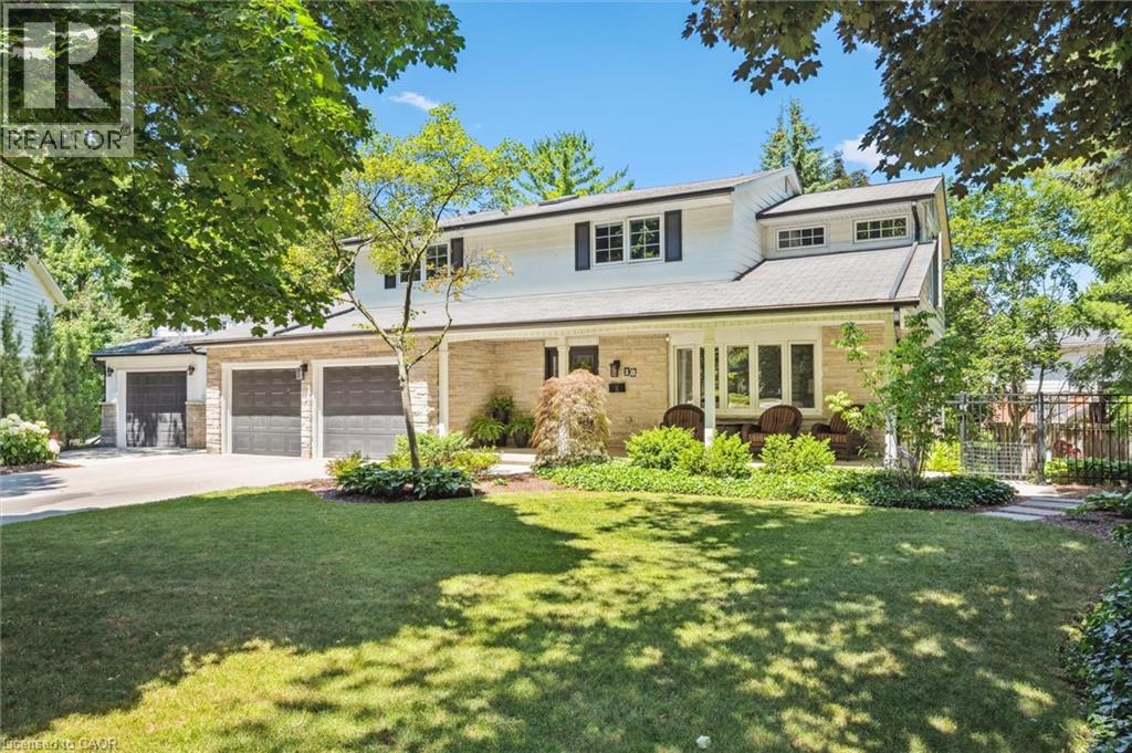 18 PITTSFORD Close, Waterloo