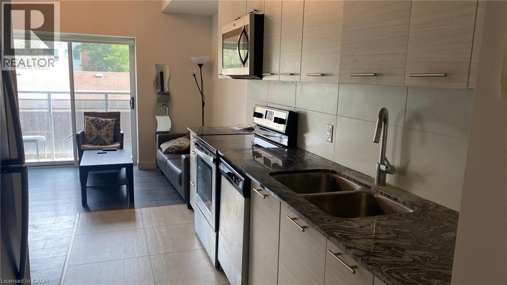 251 HEMLOCK Street UnitNo. 221, Waterloo