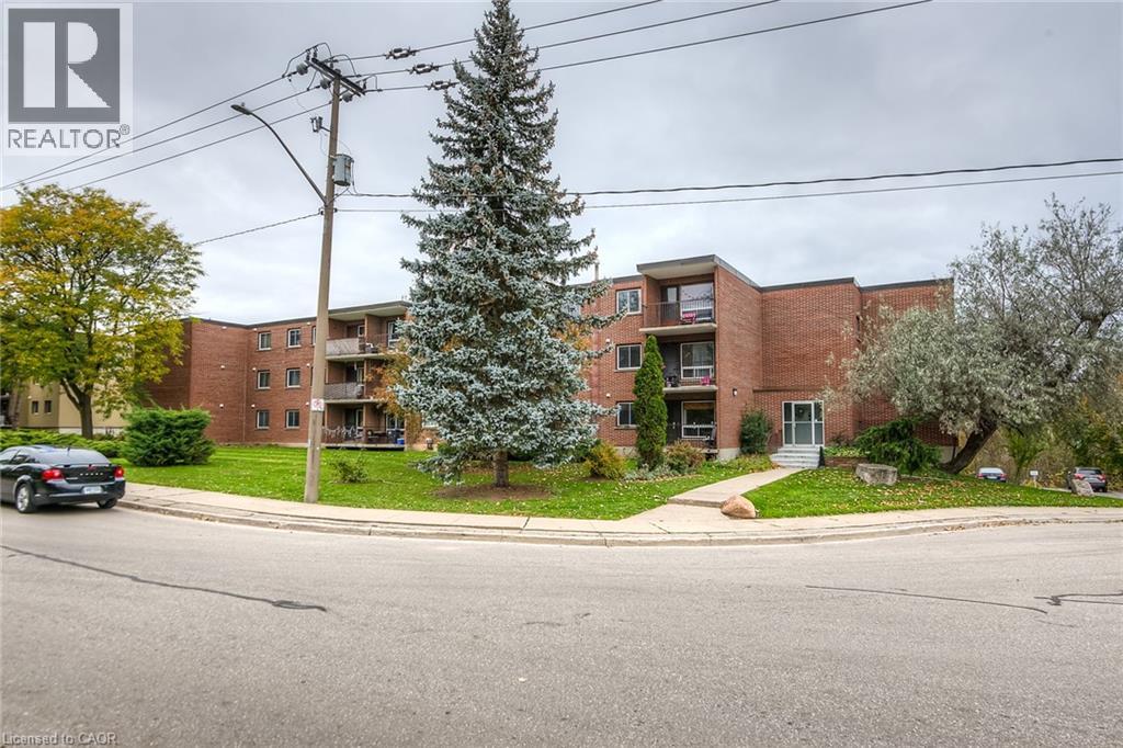 4 AVALON Place UnitNo. 103, Kitchener