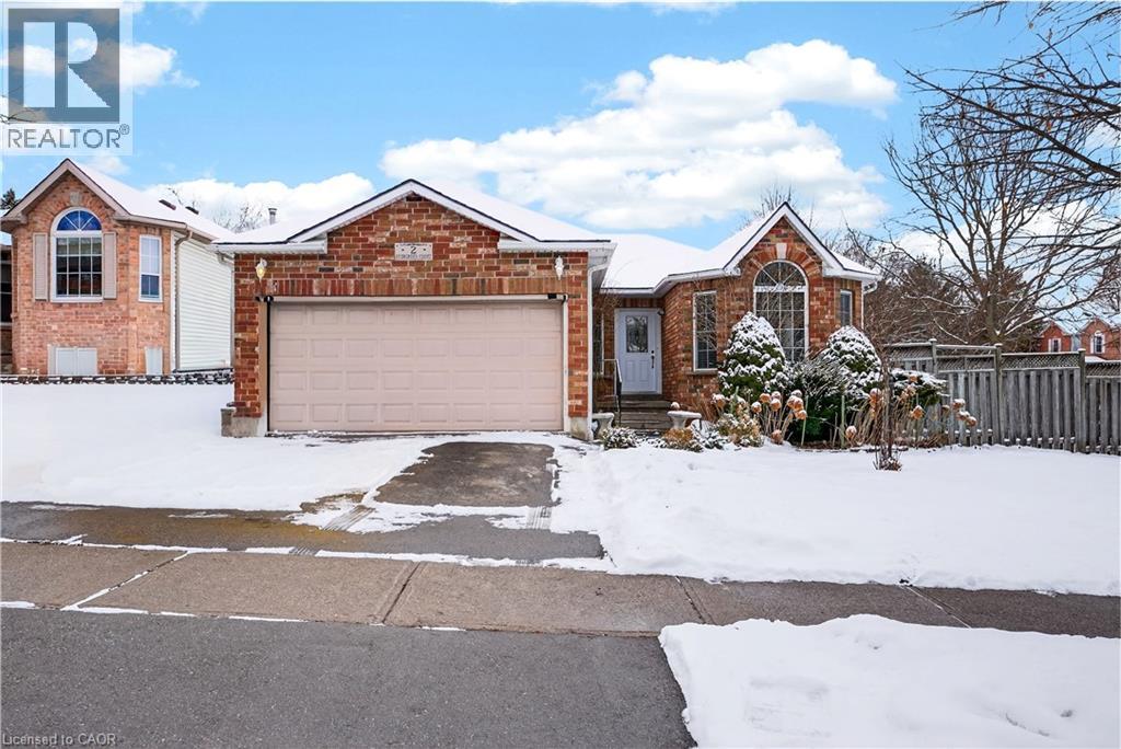 2 EVERGREEN Court, Brantford