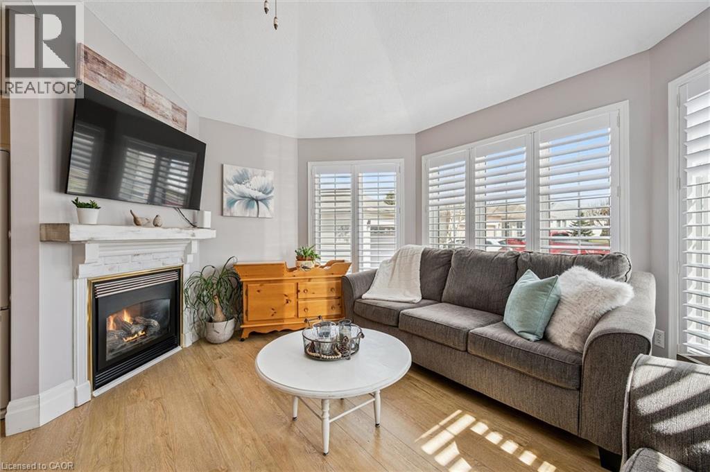 5 SPRUCE Lane, New Hamburg