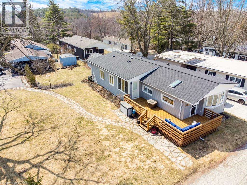 28 MACPHERSON Crescent, Flamborough