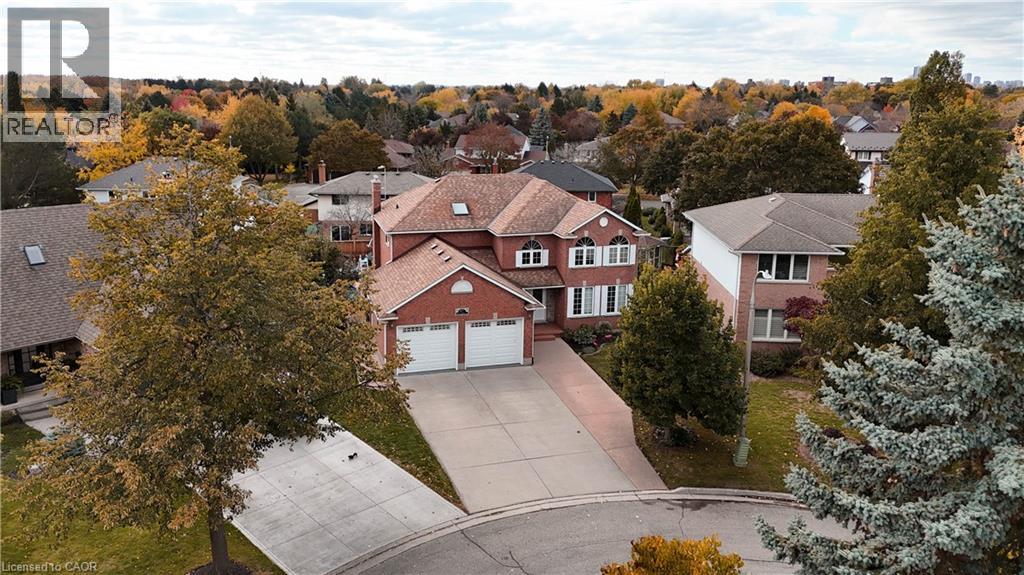 47 BURNT EMBER Court, Kitchener