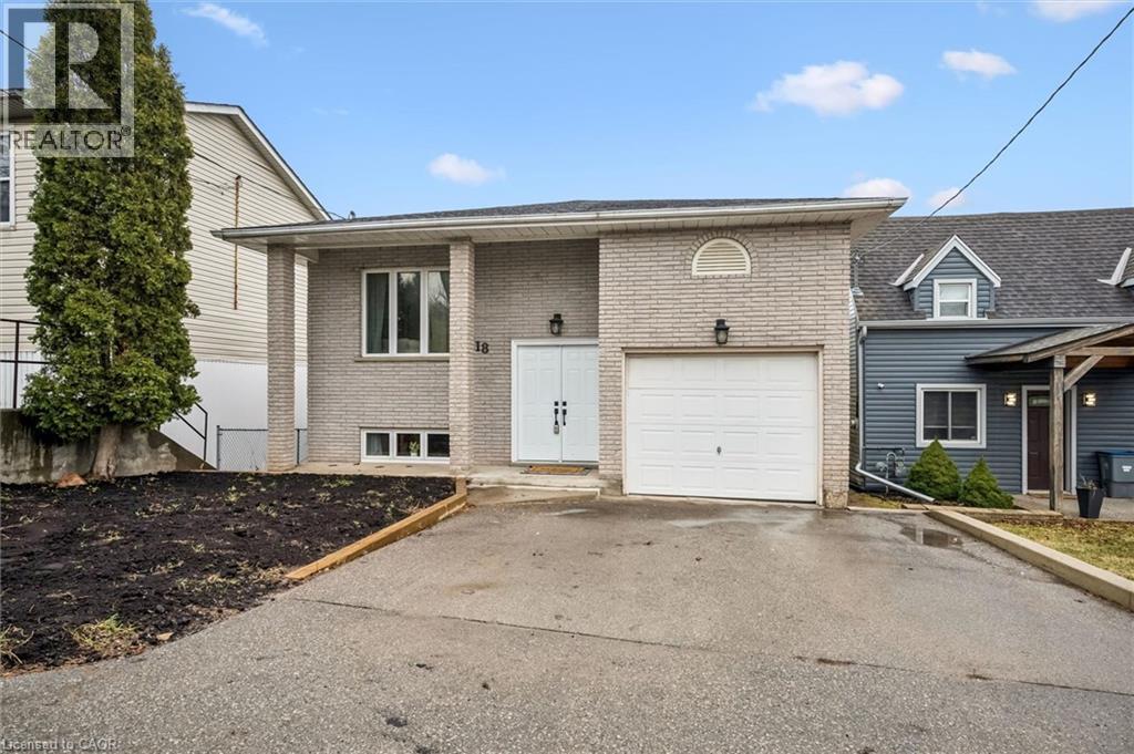 18 AVENUE Road, Cambridge