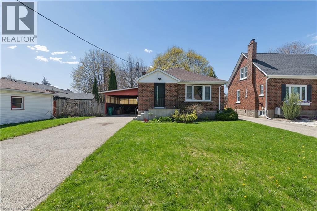 209 BEDFORD Road, Kitchener
