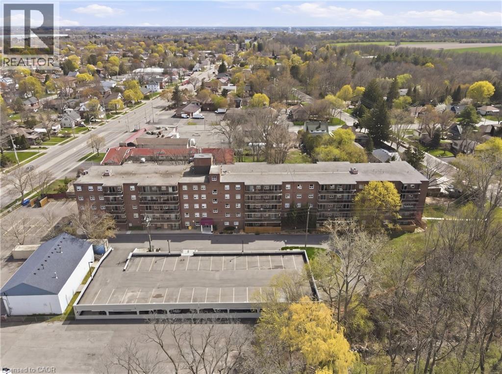 793 COLBORNE Street E UnitNo. 512, Brantford