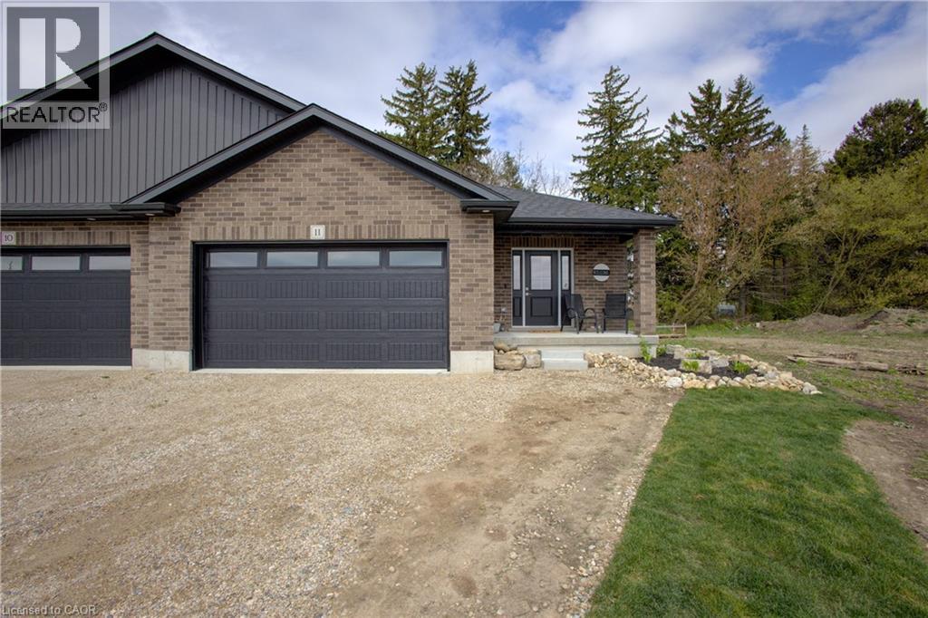 11 MALCOLM Crescent, Listowel