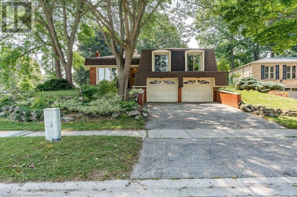 44 CEDARLAND Drive, Brantford