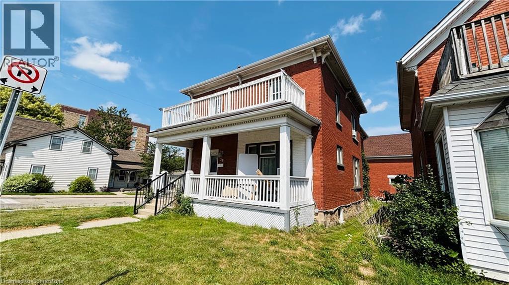 30 REGINA Street N, Waterloo