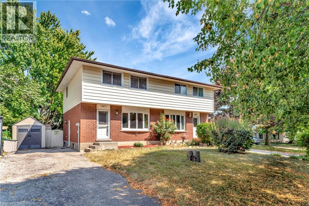 604 MOUNT ANNE Drive UnitNo. B, Waterloo