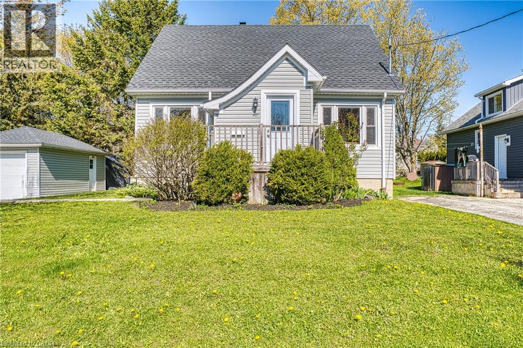 487 YORK Avenue N, Listowel