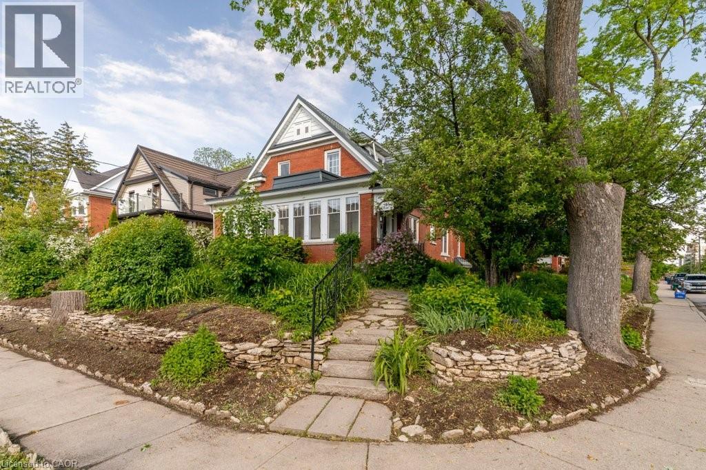 78 ALLEN Street E, Waterloo