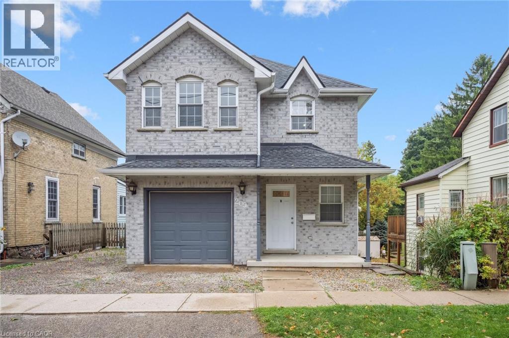 209 JACOB Street, New Hamburg