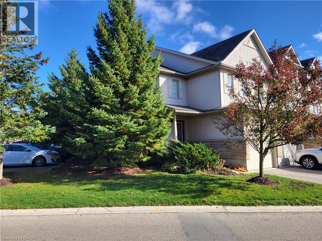 85 BANKSIDE Drive UnitNo. E34, Kitchener