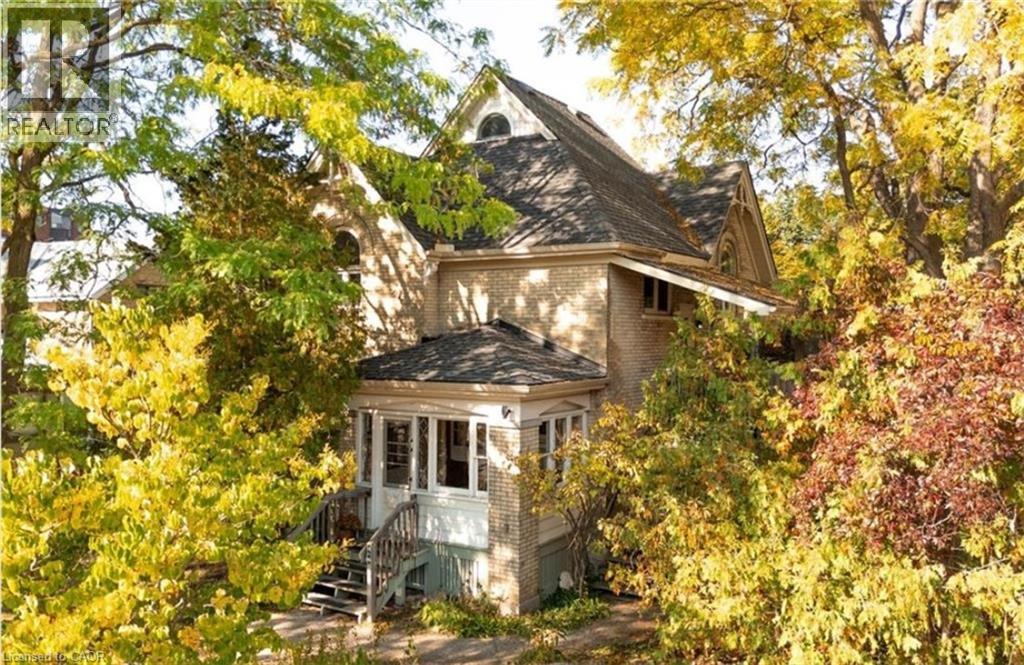 44 ELLEN Street E, Kitchener