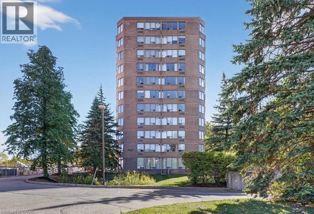 3227 KING Street E UnitNo. 506, Kitchener