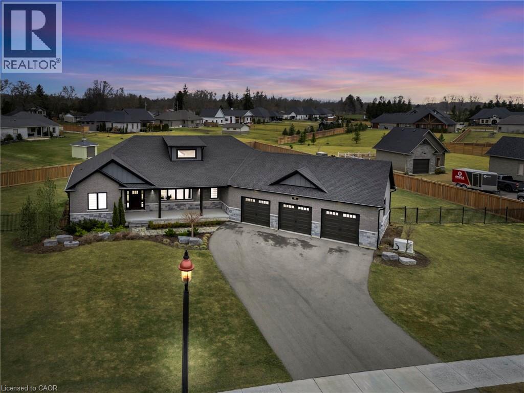 66 AUGUST Crescent, Otterville