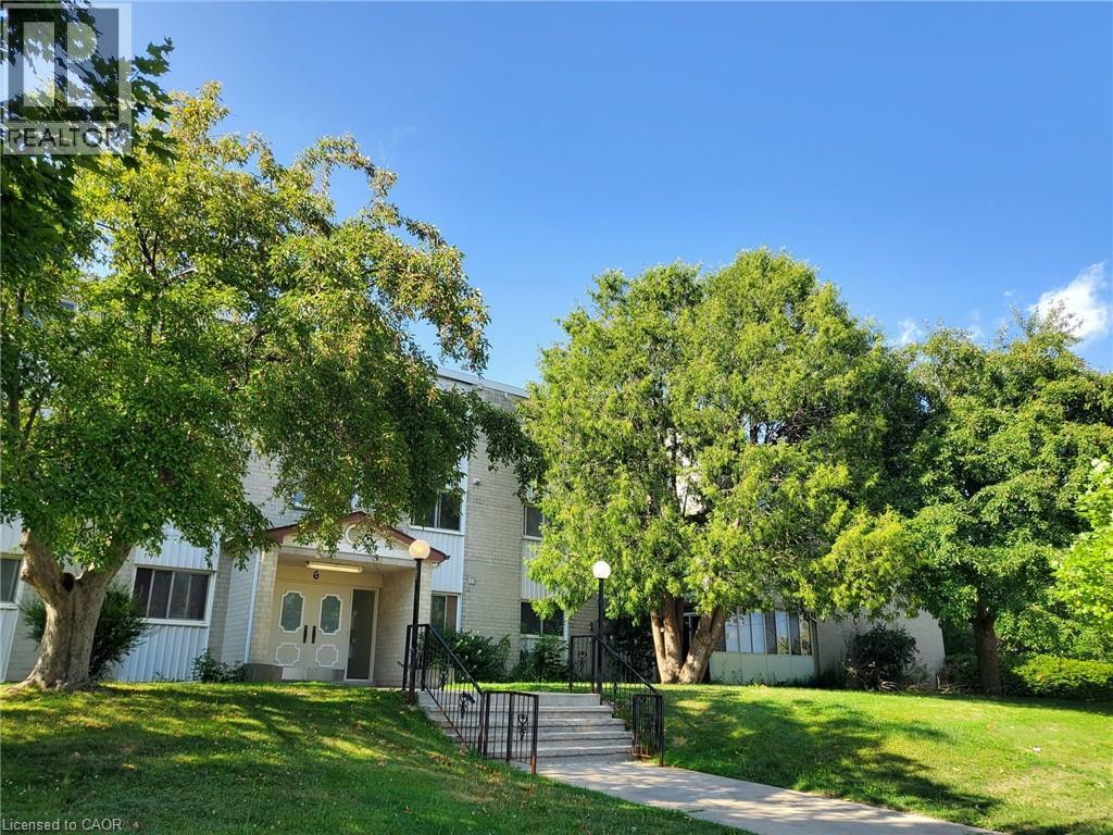 6 WALTON Avenue UnitNo. 104, Kitchener