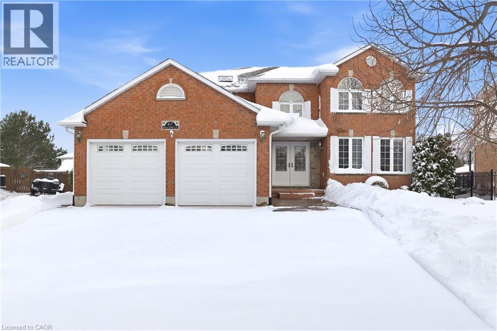 47 BURNT EMBER Court, Kitchener