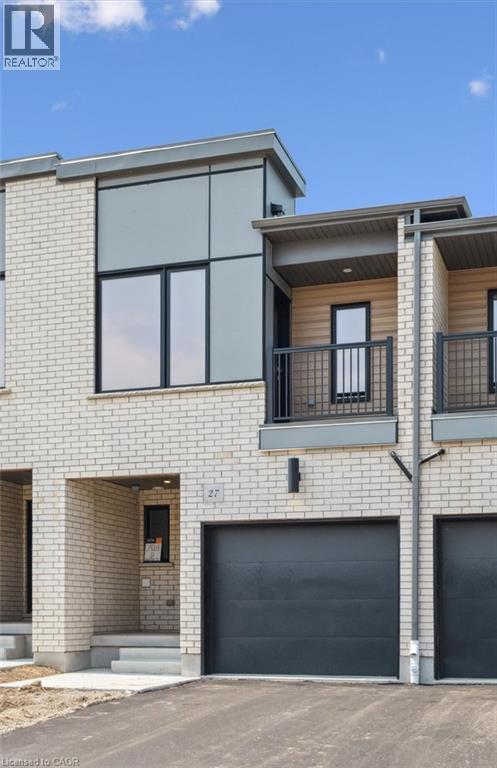 27 BENNINGER Drive, Kitchener