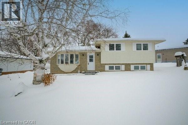 659 GLADSTONE Drive, Woodstock